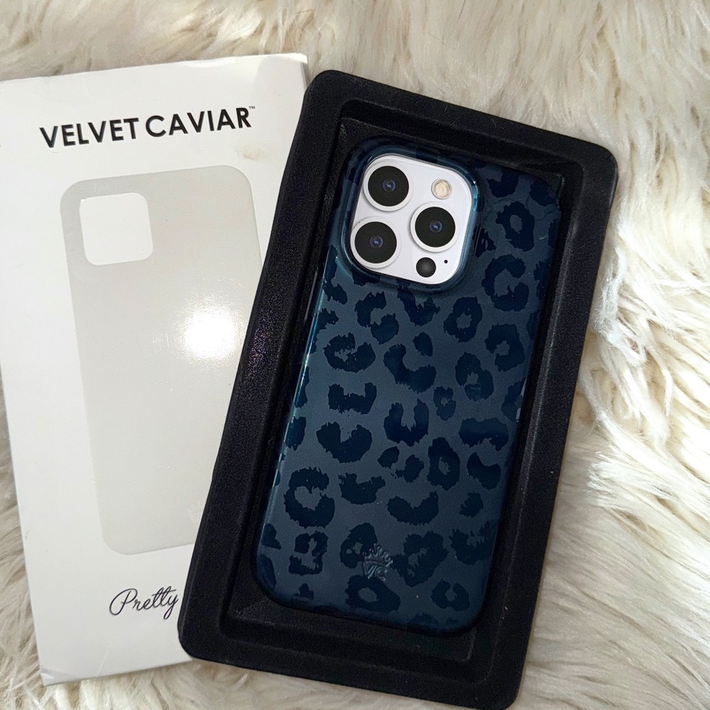 Iphone 14 pro leopard case